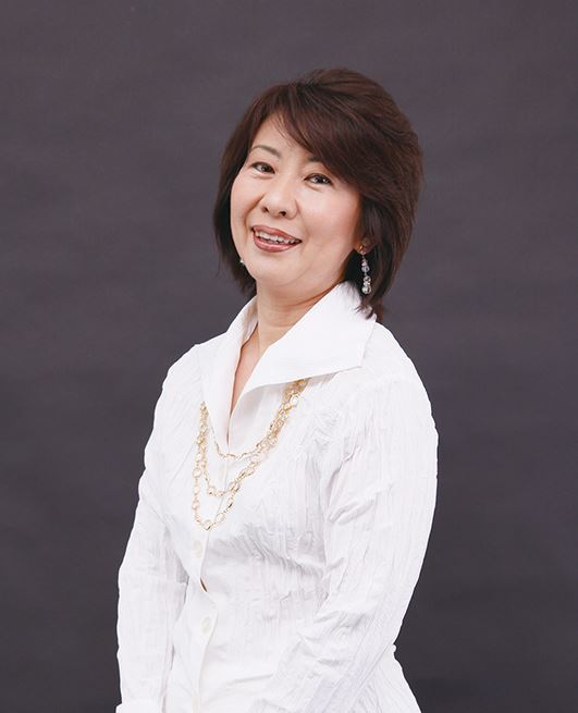 吉弘千鶴子プロフィール写真